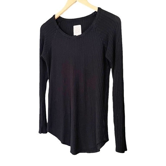 Chaser Thermal Tee Black Waffle Knit Long Sleeve Layering Top Women’s Size Small - Picture 3 of 9